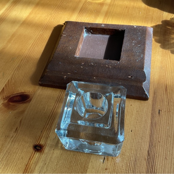 VINTAGE LEATHER & LEAD CRYSTAL INKWELL PEN HOLDER GLOWY URANIUM ART DECO - Picture 5 of 10
